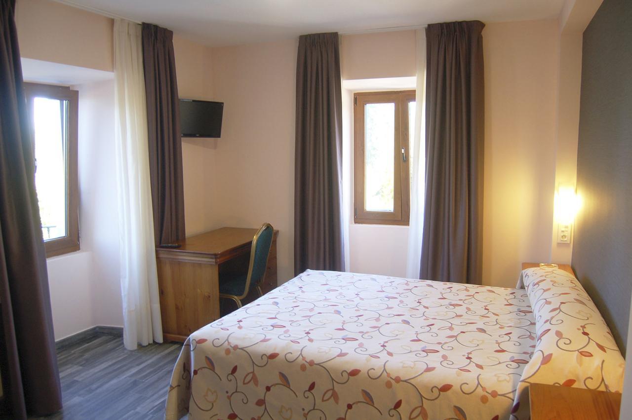Hotel Lupa San Juan de Pinera Buitenkant foto